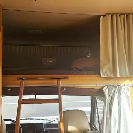 Autocaravana Vacacional אדחה